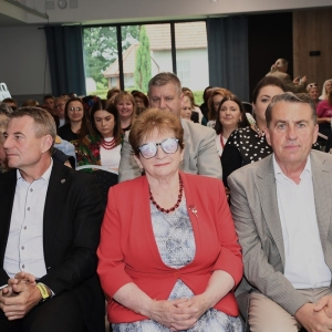 folk-kgw-fot-zjak026.JPG