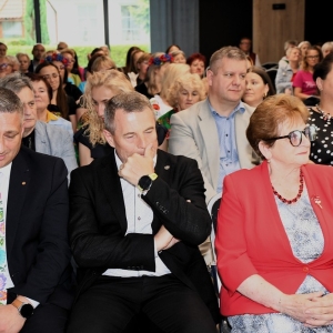 folk-kgw-fot-zjak043.JPG
