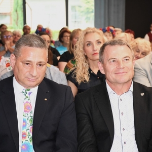 folk-kgw-fot-zjak044.JPG