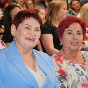 folk-kgw-fot-zjak102.JPG