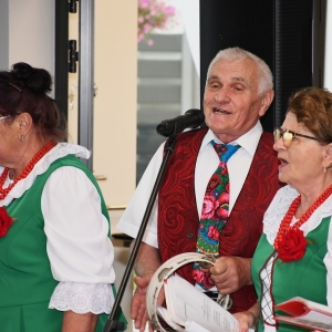folk-kgw-fot-zjak103.JPG