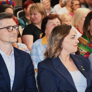 folk-kgw-fot-zjak108.JPG