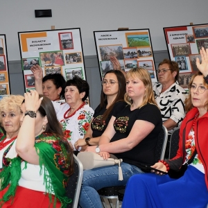 folk-kgw-fot-zjak121.JPG