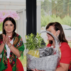 folk-kgw-fot-zjak126.JPG