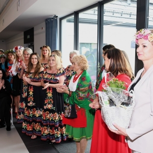 folk-kgw-fot-zjak128.JPG