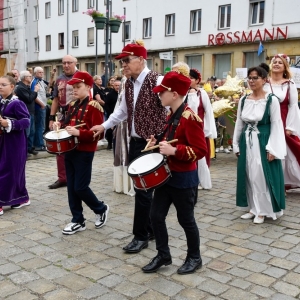 Korowod-rozpoczecie_Dni-Chojnowa-BS_131.jpg