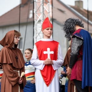 Korowod-rozpoczecie_Dni-Chojnowa-BS_205.jpg