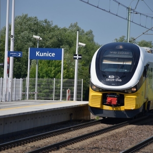 otwarcie-stacji-kunice-fot-zjak03.JPG