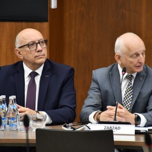 absolutorium-zarzad-kghm-fot-zjak25.JPG