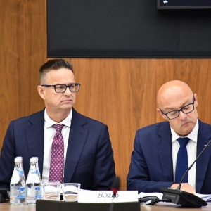 absolutorium-zarzad-kghm-fot-zjak30.JPG