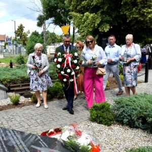 odsloniecie-tablicy-nowej-wsi-legnickiej25.jpg