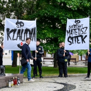 marsz-pamieci-legnica-fotBS_31.jpg