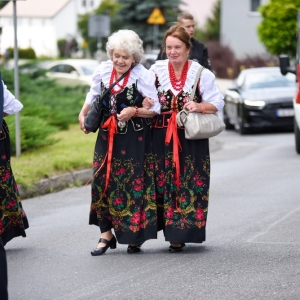 30-biesiada-kresowa-pielgrzymka-korowod-rozpoczecie-fot-BS_49.jpg