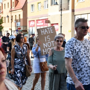 marsz_roznorodnosci_legnica_fot_dawid_soltys107.JPG