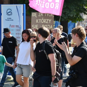 marsz_roznorodnosci_legnica_fot_dawid_soltys125.JPG