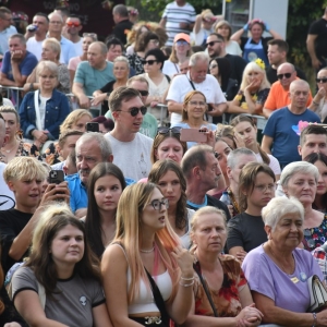 dozynki-legpol-fot-ewajak347.JPG