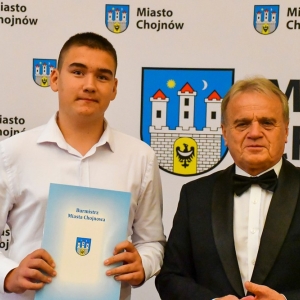 stypendia-chojnow-fot-zjak100.JPG