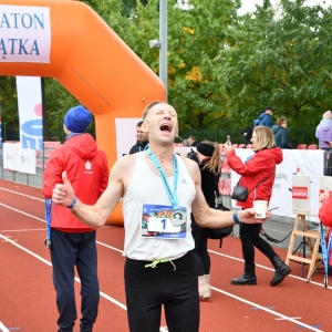 bieg_legnica_polmaraton_10_km_fot_dawid_soltys003.JPG