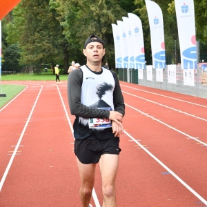 bieg_legnica_polmaraton_10_km_fot_dawid_soltys016.JPG
