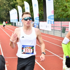 bieg_legnica_polmaraton_10_km_fot_dawid_soltys018.JPG