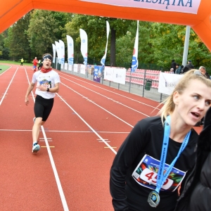 bieg_legnica_polmaraton_10_km_fot_dawid_soltys034.JPG