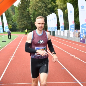 bieg_legnica_polmaraton_10_km_fot_dawid_soltys037.JPG