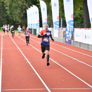 bieg_legnica_polmaraton_10_km_fot_dawid_soltys099.JPG