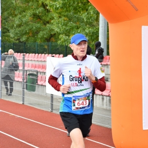 bieg_legnica_polmaraton_10_km_fot_dawid_soltys107.JPG