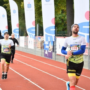 bieg_legnica_polmaraton_10_km_fot_dawid_soltys114.JPG