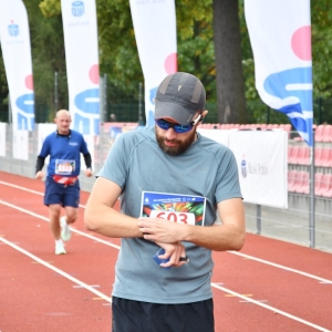 bieg_legnica_polmaraton_10_km_fot_dawid_soltys135.JPG