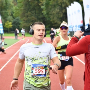 bieg_legnica_polmaraton_10_km_fot_dawid_soltys141.JPG