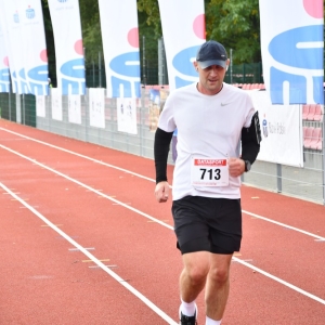 bieg_legnica_polmaraton_10_km_fot_dawid_soltys145.JPG