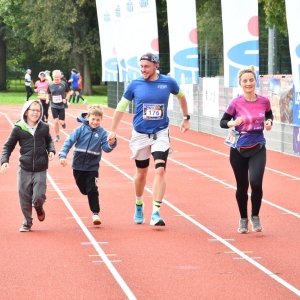 bieg_legnica_polmaraton_10_km_fot_dawid_soltys162.JPG
