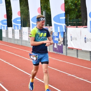 bieg_legnica_polmaraton_10_km_fot_dawid_soltys245.JPG