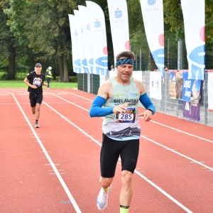 bieg_legnica_polmaraton_10_km_fot_dawid_soltys266.JPG