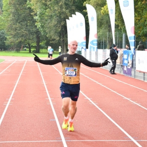 bieg_legnica_polmaraton_10_km_fot_dawid_soltys282.JPG