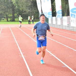 bieg_legnica_polmaraton_10_km_fot_dawid_soltys291.JPG