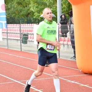 bieg_legnica_polmaraton_10_km_fot_dawid_soltys292.JPG