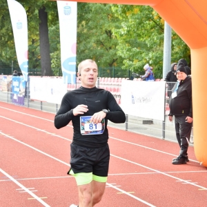 bieg_legnica_polmaraton_10_km_fot_dawid_soltys300.JPG