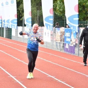 bieg_legnica_polmaraton_10_km_fot_dawid_soltys307.JPG