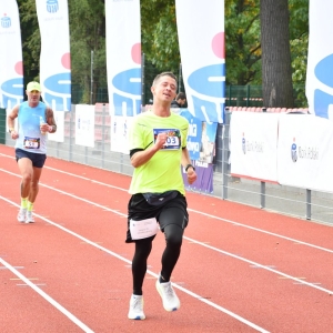 bieg_legnica_polmaraton_10_km_fot_dawid_soltys313.JPG