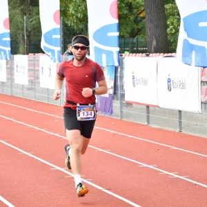 bieg_legnica_polmaraton_10_km_fot_dawid_soltys317.JPG