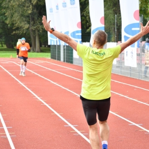 bieg_legnica_polmaraton_10_km_fot_dawid_soltys333.JPG