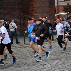 legnicki-polmaraton-fot-zjak135.JPG