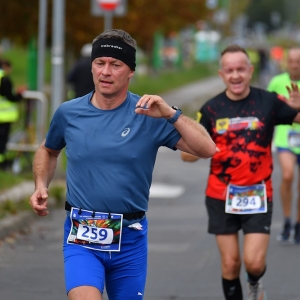 legnicki-polmaraton-cz2-fot-zjak203.JPG