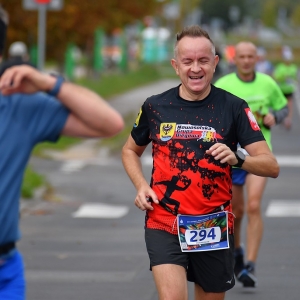 legnicki-polmaraton-cz2-fot-zjak204.JPG