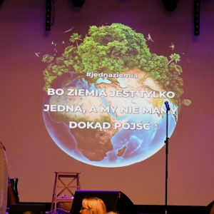 spekltakl-ziemia-dzieci-fot-ewajak004.jpg