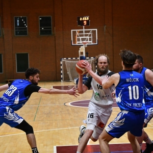 basket_legnica-orzel_ziebice_fot_dawid_soltys11.jpg