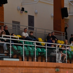 basket_legnica_wilki_zary_fot_dawid_soltys02.JPG