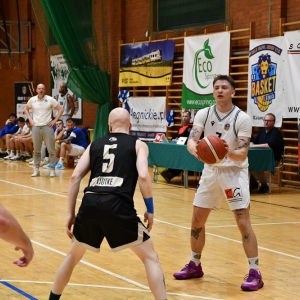 basket_legnica_wilki_zary_fot_dawid_soltys13.JPG
